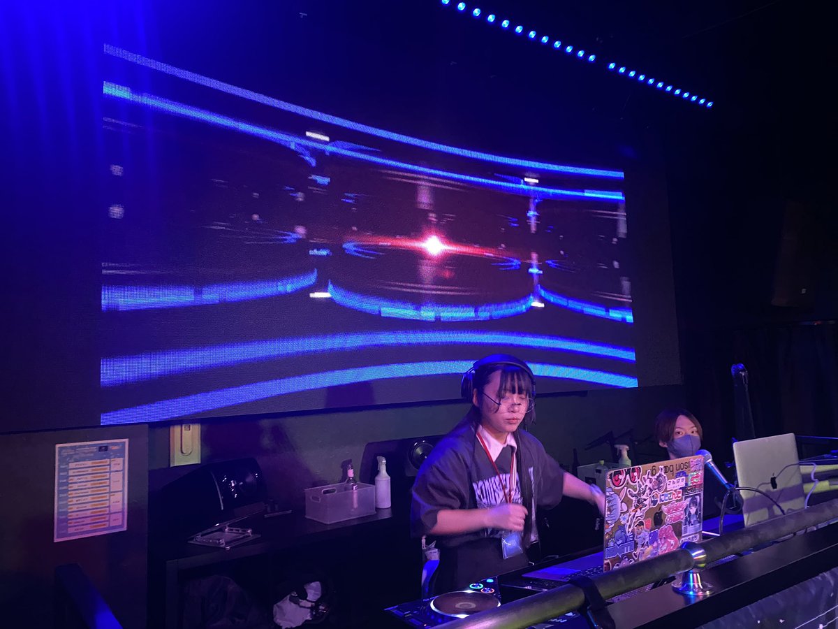 kitsu_tanu_ex's tweet image. ゲストDJ
松林てろる @10choco_magic 
「アニソン×VTuber」
nowplaying