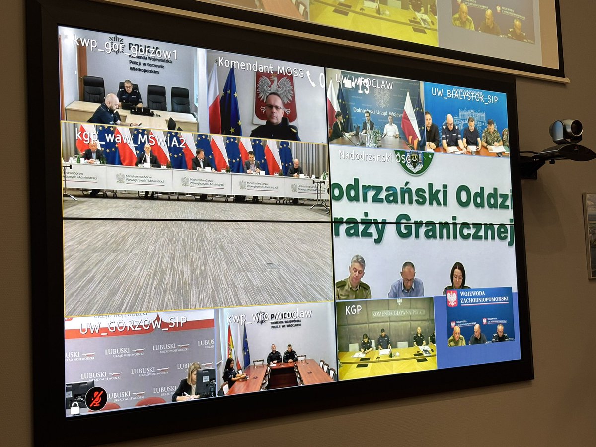 Sobotę rozpocząłem od spotkania zorganizowanego przez <a href="/MSWiA_GOV_PL/">MSWiA 🇵🇱</a> i ministra <a href="/MKierwinski/">Marcin Kierwiński</a> ze służbami i wojewodami. Tematem przewodnim były tymczasowe kontrole na granicach. 

W województwie zachodniopomorskim kontrole odbywają się bez utrudnień, ruch na przejściach przebiega