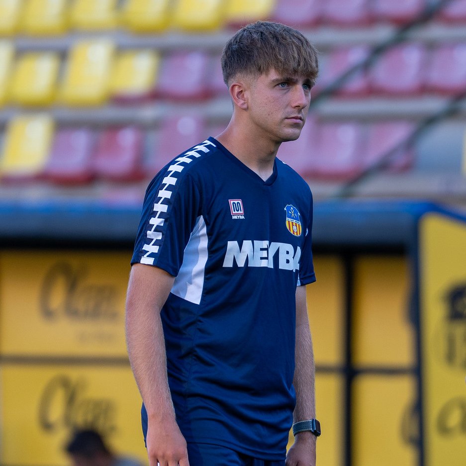 uesantandreu's tweet image. 🥳 Avui és l'aniversari d'un dels nostres analistes, l'Aleix Pérez, que fa 24 anys.
🎂 Per molts anys, @aleixcipe! 💛❤️