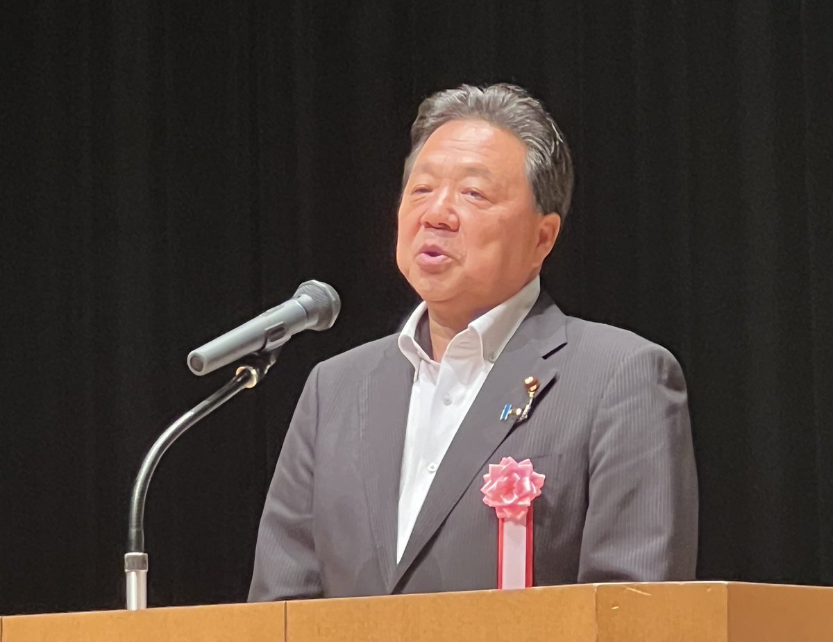 hidemichisato's tweet image. #北海道難病連 主催の第50回目の全道集会に出席しました。難病患者さんらを対象に、今年1月から全国で始まった、オンライン面談による雇用保険の失業認定の取り組みについて紹介いたしました。難病対策を推進し、安心して暮らせる社会をめざしてまいります。
#ハローワークのオンライン面談
