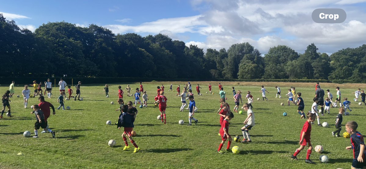 Kenny9Saunders's tweet image. No subs every child trains and plays all boys/girls welcome to attend first session starts at 9 o’clock at Calderstones park #Freefootballcoaching