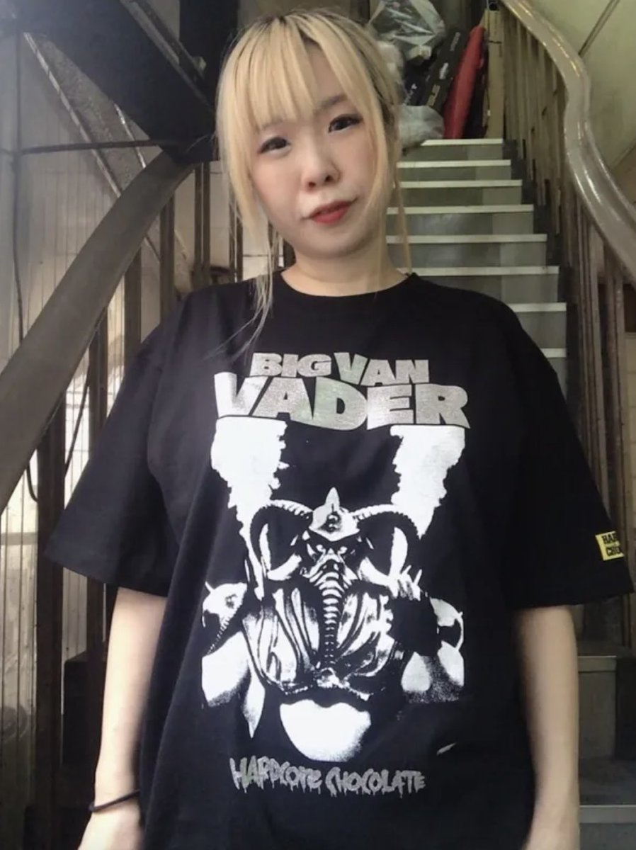 HARDCC's tweet image. 【コアチョコ大阪】
😭もうすぐ廃盤なるでぇ😭
🔥ビッグバン・ベイダー/GANBATTE(TPGシルバー)
amazon.co.jp/dp/B09FS1PYQM?…
平成を代表する最強外国人レスラー、ビックバン・ベイダー!
ハードコアチョコレートとのコラボは、全盛期のビックバン・ベイダーを余すことなく再現!…