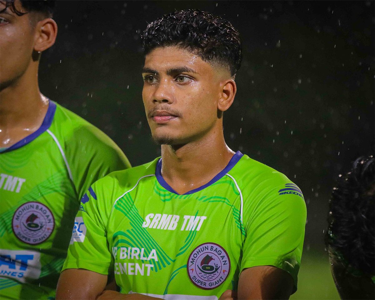 mohunbagansg's tweet image. 𝚆𝙴. 𝙰𝚁𝙴. 𝗥𝗘𝗔𝗗𝗬. 👊
#MBSG #JoyMohunBagan #আমরাসবুজমেরুন