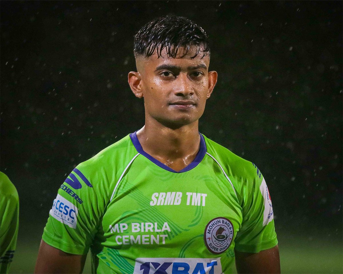 mohunbagansg's tweet image. 𝚆𝙴. 𝙰𝚁𝙴. 𝗥𝗘𝗔𝗗𝗬. 👊
#MBSG #JoyMohunBagan #আমরাসবুজমেরুন