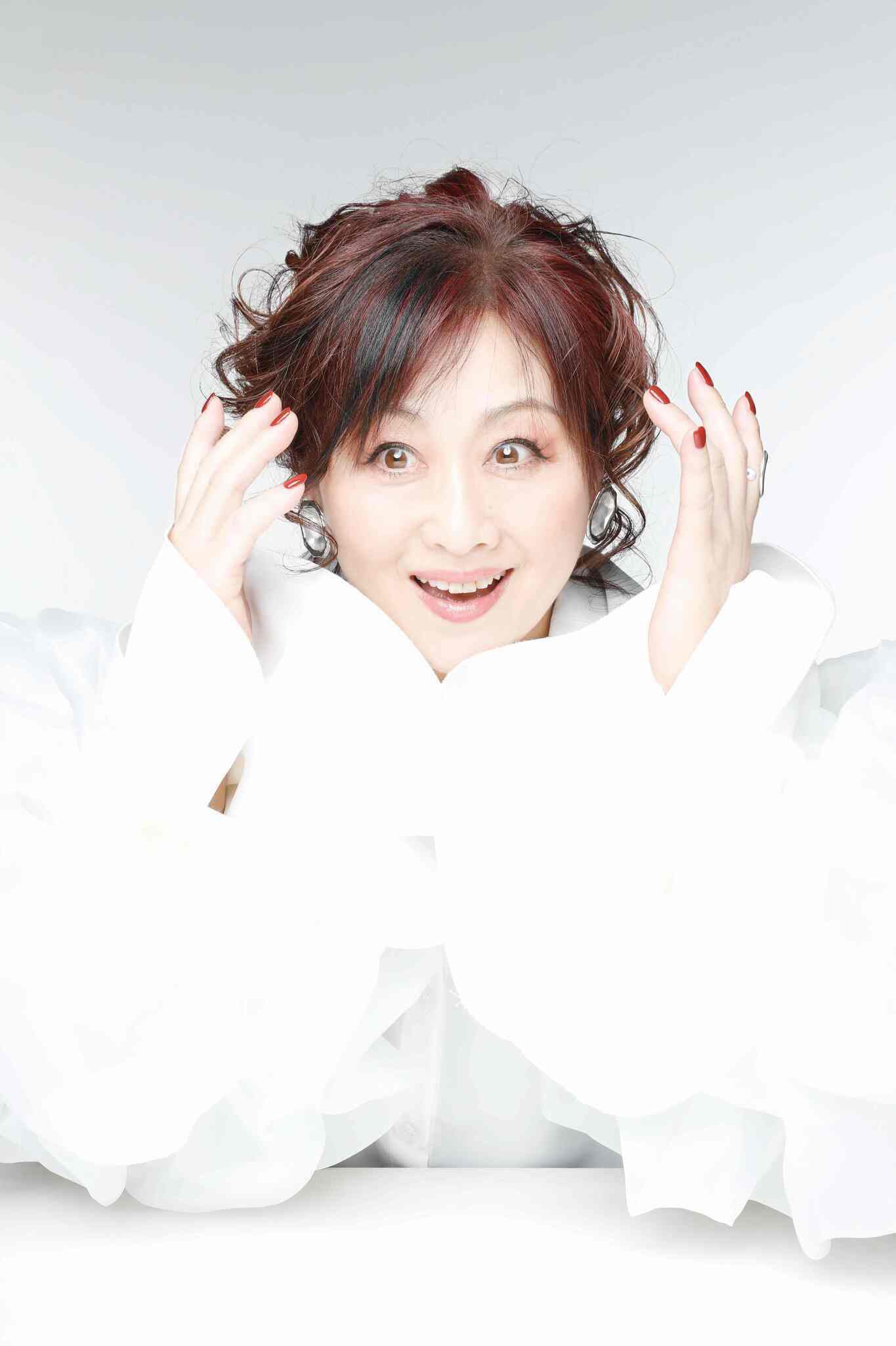 【直筆】渡辺美里 2023ライブ 直筆サイン色紙 グッズポストカード 2025年最新】渡辺美里 サインの人気アイテム - メルカリ