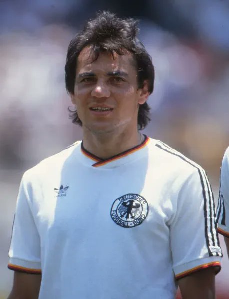 SuperbFootyPics's tweet image. Happy Birthday To Former
Viktoria Aschaffenburg, 1.FC Saarbrucken, Hamburger SV & West Germany International Felix Magath 72 Today