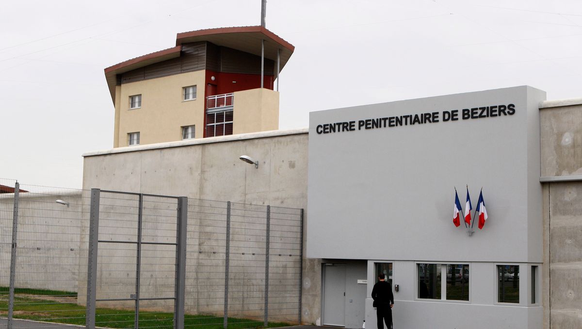 LDJuive's tweet image. Des violences et des propos antisémites contre les surveillants à Béziers : le détenu de nouveau condamné sera changé de prison liguedefensejuive.com/des-violences-…