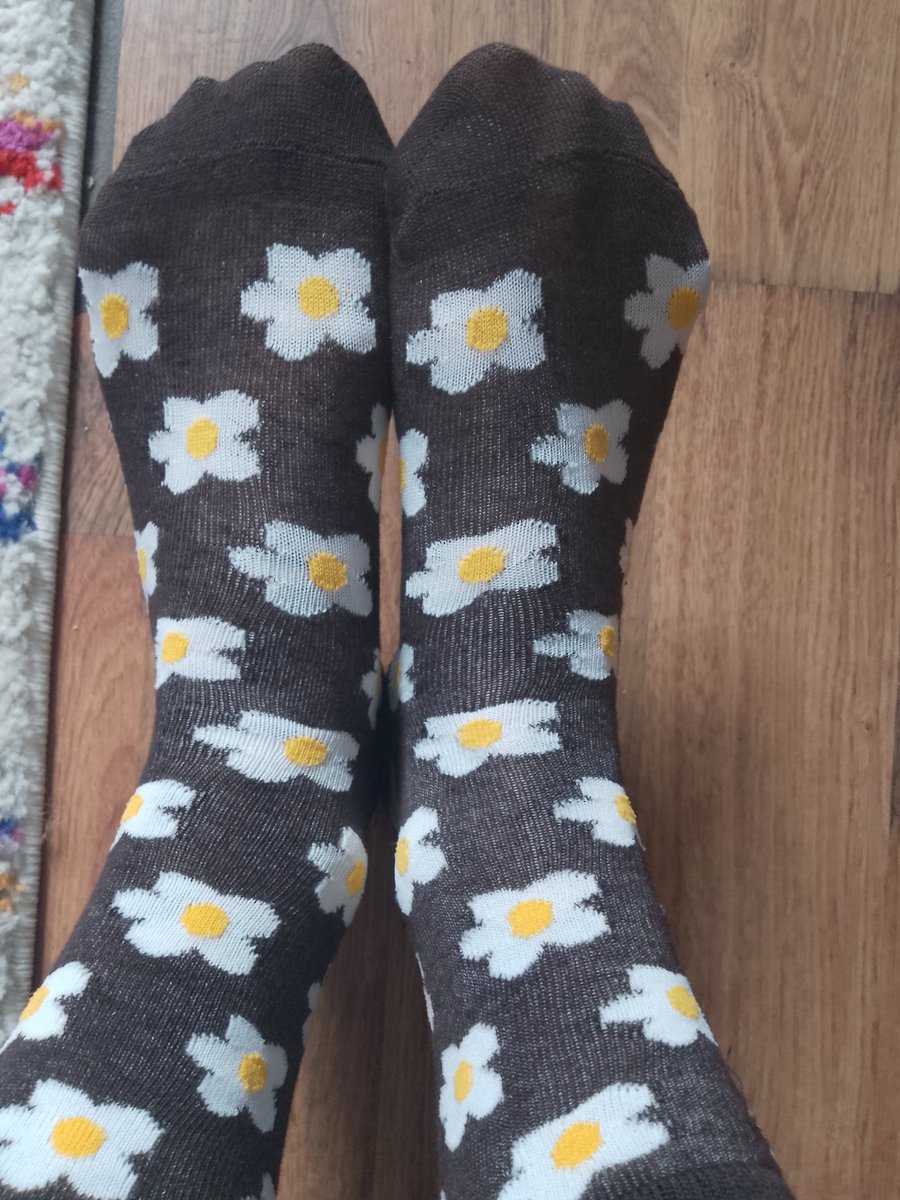 TruckerSpence's tweet image. Fried eggs or flowers?