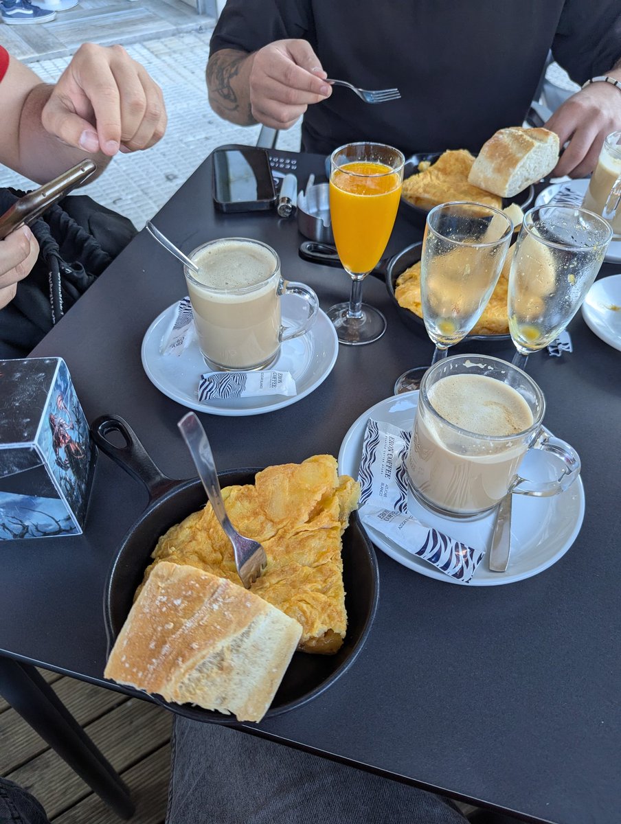 Buenos días