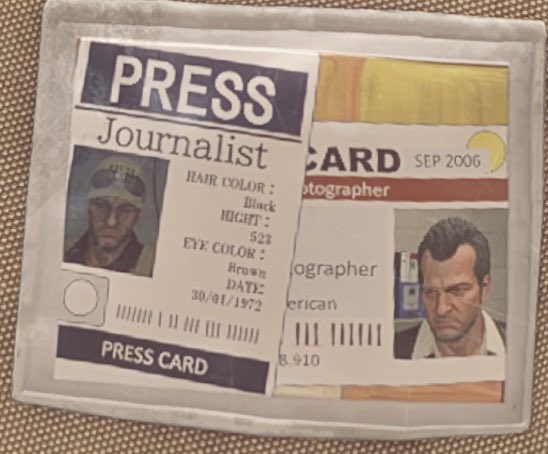 kia_pardo's tweet image. I kinda got a pic similar to what they took for this ID badge, and I made my own mock up, with the height changed to my hc that isn’t a 3 digit number starting with a 5 😭 why didn’t they just use CM if it’s a foreign press issued badge