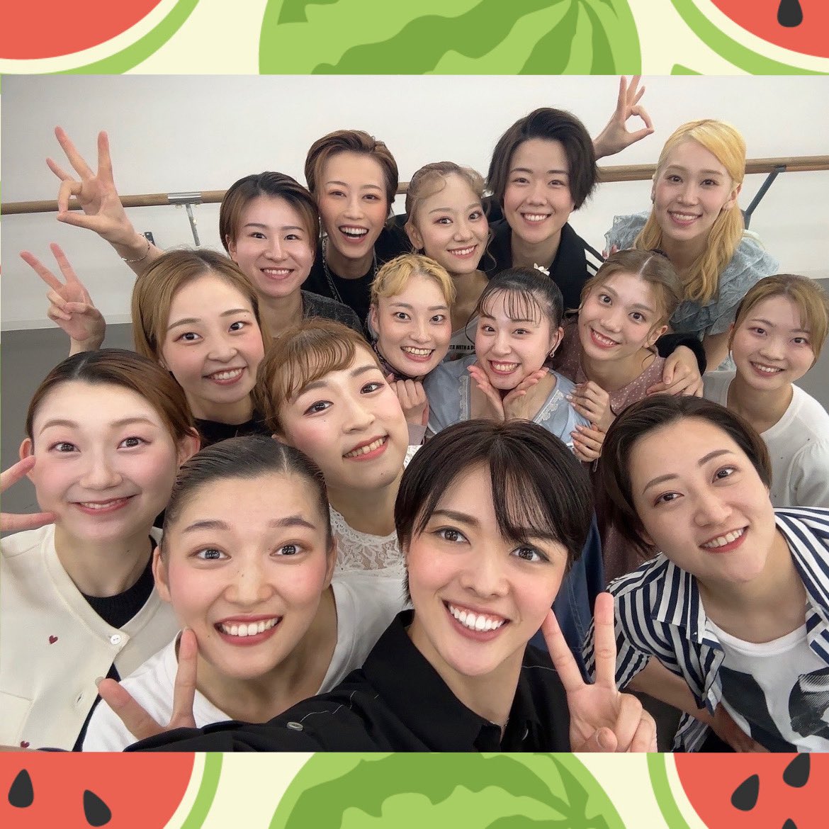 今日は #武生 公演メンバーが全員集合しました✨
椿さんを筆頭に頑張ります🌸

#OSK日本歌劇団 
#福井 #たけふレビュー
#椿りょう #京我りく #琴海沙羅
#蘭ちさと #純果こころ #知颯かなで
#璃音あかり #華蓮いろは  #ひより芽依 
#奏叶はる #妃乃愛 #珠凜かのん #陽向だいち 
#華妃ダリア #桃白透衣