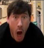 Ellis Reginald 👻👑 tweet media