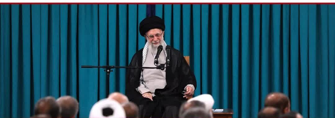 mina_manizadeh's tweet image. رهبر انقلاب:
استقامت و ثبات دستگاههای زیر امر شهیدان، که نگذاشتند این ضربهی سنگین، فرصتها را سلب و در حرکت آنان وقفه ایجاد کند؛ از دیگر نقاط درخشان حوادث اخیر بود.