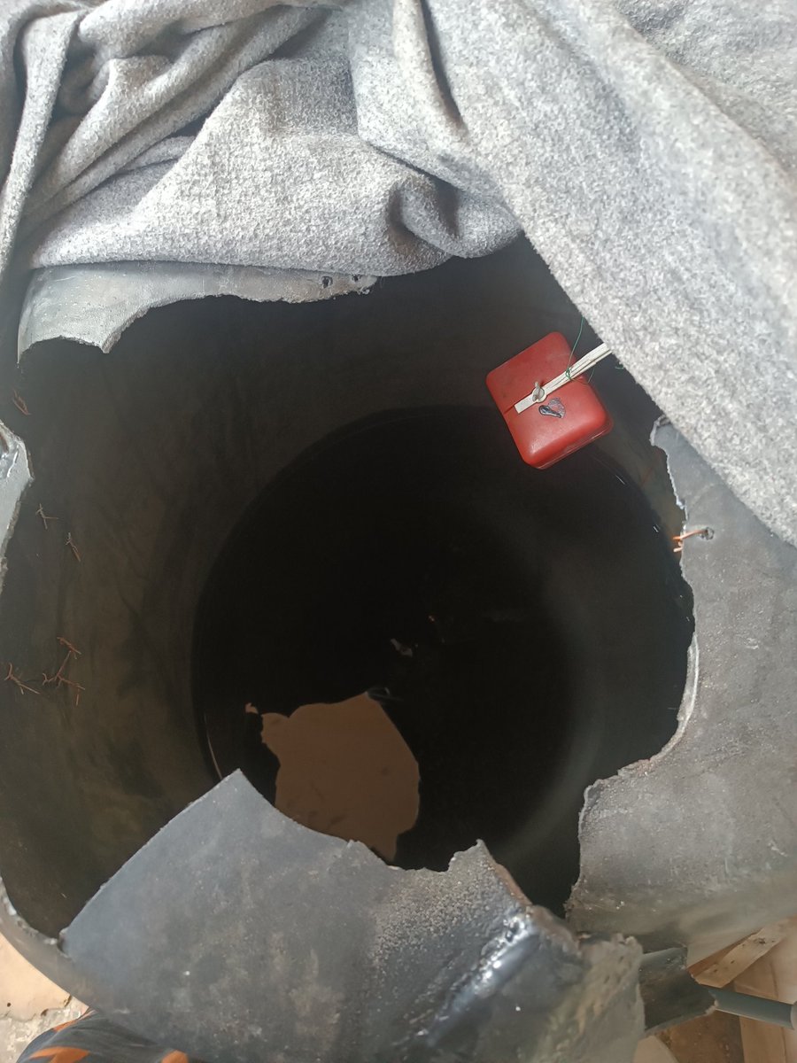 eslamomkhader's tweet image. 🚨🚨 URGENT EMERGENCY 🚨🚨
No water at home!
No drinking water. No water to wash. Not even for the toilet.
We must buy water, but we can’t afford it.
Thirst is killing us, and disease is spreading.
Please don’t scroll past.
💧 Your share or even one dollar can make a difference.…
