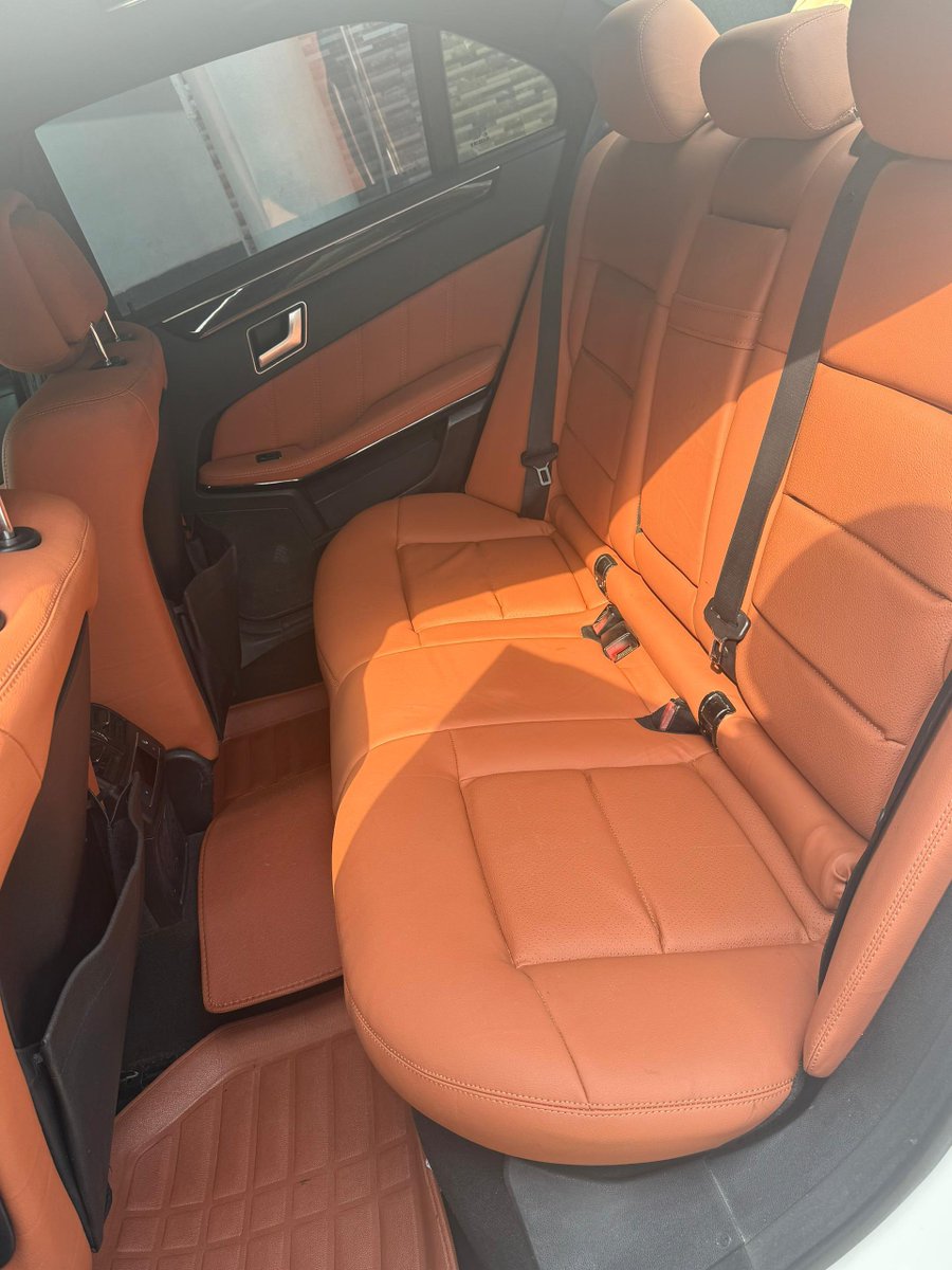 LEGEND_0009_'s tweet image. Mercedes Benz E350
2012 fully upgraded to 2015
AC chilling, No faults, Buy and Drive
N12,100,000. Slightly Negotiable