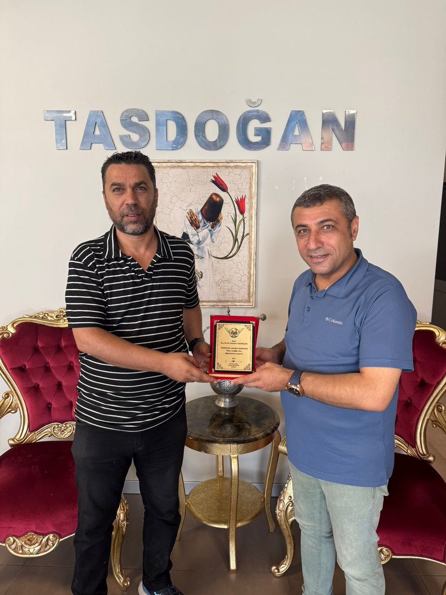 Sponsorluğunu üstlendiğimiz Ünaldı Spor’a amatör ligde başarılar diliyoruz.
#drmuhittintaşdoğan #drtasdogan