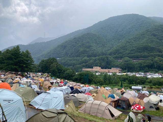 #milliampear(ミリアン) Official/音楽ジャンルはネオソウル/音楽と仕事と家庭 (@milliampear) on Twitter photo FUJIROCK FESTIVAL'25 
苗場に着いた途端、豪雨と雷⚡️
そんなことはさておきVULFPECKだけでも大満足なのにJAMESBLAKE→GINGER ROOT→山下達郎→VULFPECKの流れは最強すぎる!!
#VULFPECK
#STUTS
#JAMESBLAKE 
#GINGERROOT
#山下達郎
#VULFPECK FUJIROCK FESTIVAL'25 
苗場に着いた途端、豪雨と雷⚡️
そんなことはさておきVULFPECKだけでも大満足なのにJAMESBLAKE→GINGER ROOT→山下達郎→VULFPECKの流れは最強すぎる!!
#VULFPECK
#STUTS
#JAMESBLAKE 
#GINGERROOT
#山下達郎
#VULFPECK