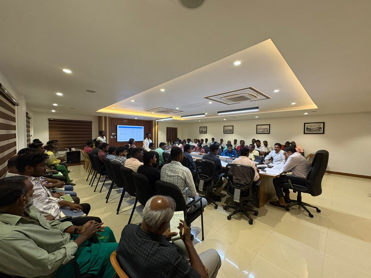Thoothukudi City Municipal Corporation (@tutycorp) on Twitter photo தூத்துக்குடி மாநகராட்சியில் நடைபெறும் குடிநீர் விநியோக பணிகள் தொடர்பான ஆய்வு கூட்டம் மாநகராட்சி ஆணையர் திரு.பானோத் ம்ருகேந்தர் லால் இ.ஆ.ப அவர்கள் தலைமையில் நடைபெற்றது. (26.07.2025)
<a href="/CMOTamilnadu/">CMOTamilNadu</a>
<a href="/KN_NEHRU/">K.N.NEHRU</a>
<a href="/KanimozhiDMK/">Kanimozhi (கனிமொழி)</a>
<a href="/geethajeevandmk/">P. Geetha Jeevan</a>
<a href="/Jeganperiyasami/">ஜெகன் பெரியசாமி மேயர்</a>
<a href="/MawsTamilNadu/">Municipal Department Government of Tamil Nadu</a> தூத்துக்குடி மாநகராட்சியில் நடைபெறும் குடிநீர் விநியோக பணிகள் தொடர்பான ஆய்வு கூட்டம் மாநகராட்சி ஆணையர் திரு.பானோத் ம்ருகேந்தர் லால் இ.ஆ.ப அவர்கள் தலைமையில் நடைபெற்றது. (26.07.2025)
<a href="/CMOTamilnadu/">CMOTamilNadu</a>
<a href="/KN_NEHRU/">K.N.NEHRU</a>
<a href="/KanimozhiDMK/">Kanimozhi (கனிமொழி)</a>
<a href="/geethajeevandmk/">P. Geetha Jeevan</a>
<a href="/Jeganperiyasami/">ஜெகன் பெரியசாமி மேயர்</a>
<a href="/MawsTamilNadu/">Municipal Department Government of Tamil Nadu</a>