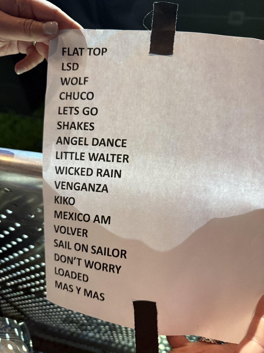 rtupper781's tweet image. Los Lobos set lost tonight at Salmon Arm Roots and Blues festival. Incredible show #LosLobos #SalmonArm