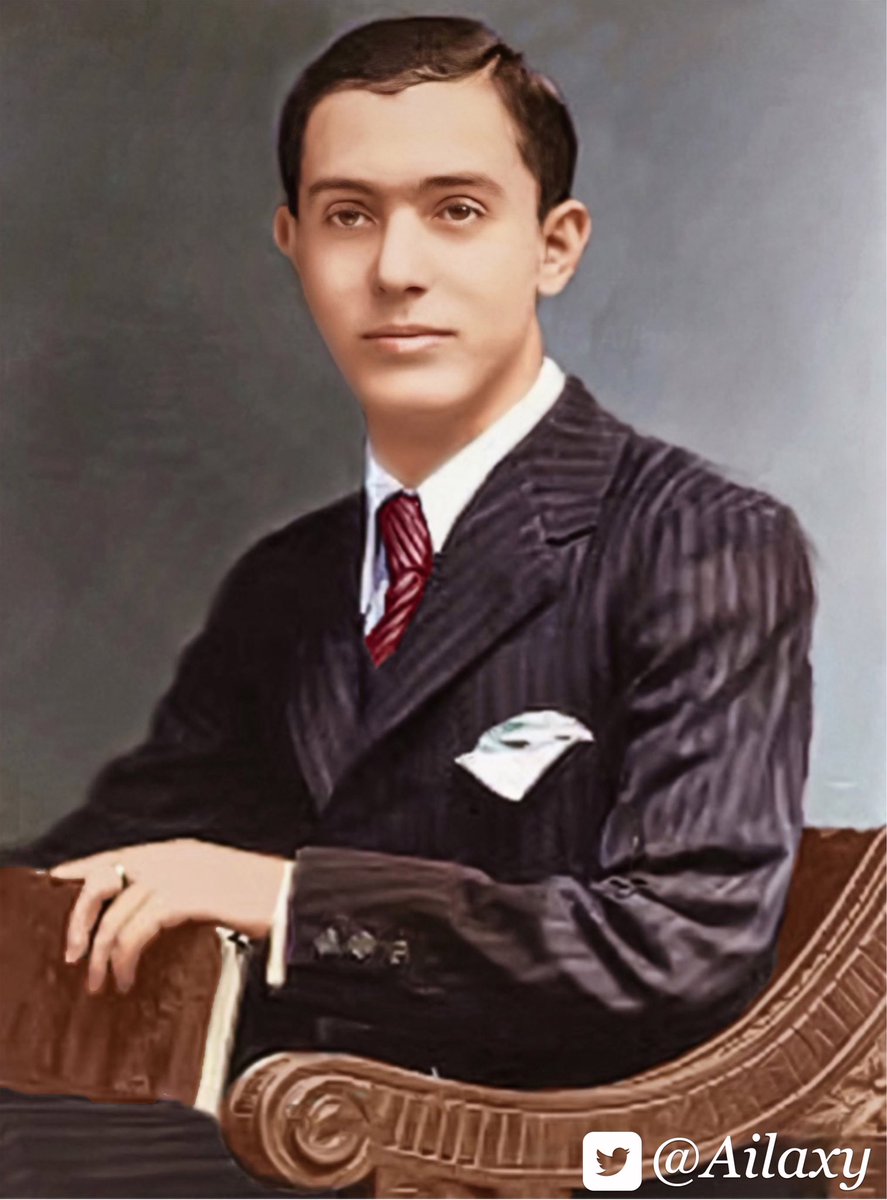 Ailaxy's tweet image. 🗃️ El 24 de julio se cumplieron 89. años del fusilamiento de Francisco Pérez Carballo (1911 - 1936), Gobernador Civil de La Coruña, por su resistencia a los sublevados y lealtad a la República.
Tras la victoria del Frente Popular en febrero de 1936, Francisco Pérez Carballo fue…