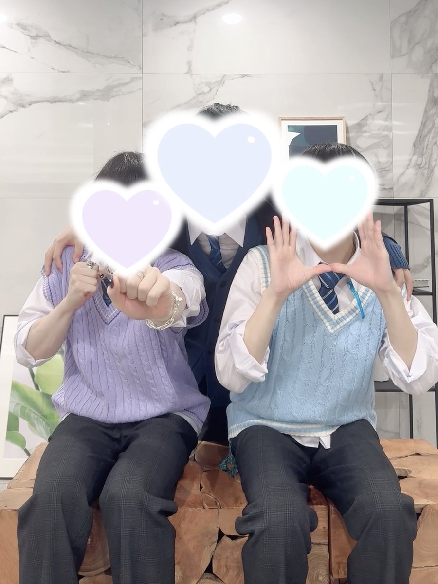 ireisu_info's tweet image. 🎲いれいすShorts動画投稿!🎲
みんなは夏休み何する?コメントで教えて〜✨️
youtube.com/shorts/p3IOYZD…
🎲TikTokはこちら!
tiktok.com/@ireisu_info
#いれいす #ぜったいてきしんじゃ