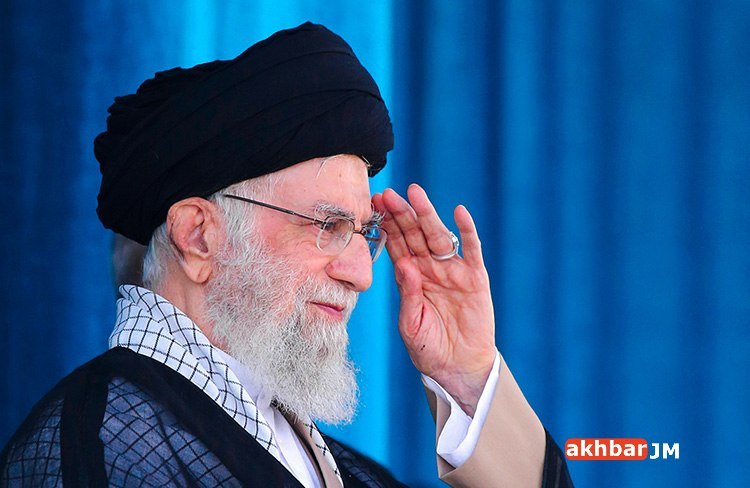 baharameneh's tweet image. بیعت با خامنه ای، ادامه ی بیعت با امام حسینه..
#حب_الحسین_یجمعنا
#ملت_حسینی