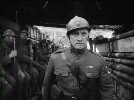 manuelsanbai's tweet image. "Caballeros, hay ocasiones en que siento verguenza de pertenecer a la raza humana, y esta es una de ellas..." Senderos de gloria. 1957. S. Kubrick. #StanleyKubrick