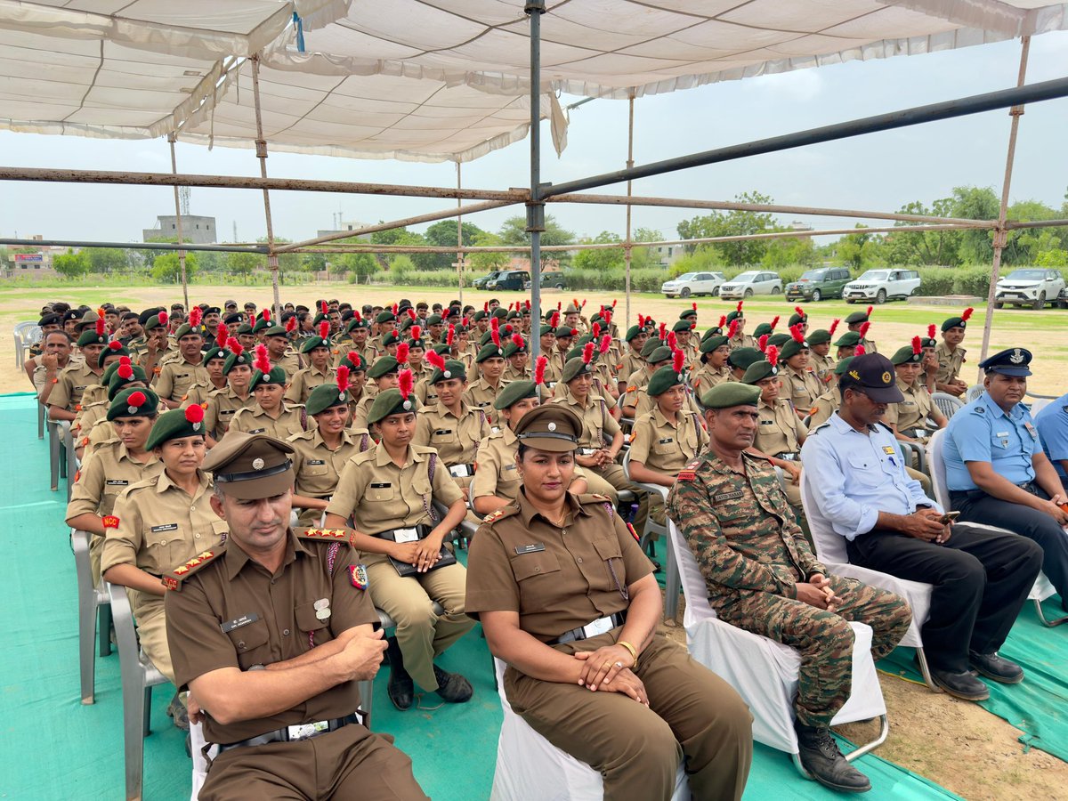 RavindraBhati__'s tweet image. आज, शहीद स्मारक पुलिस लाइन, बाड़मेर में अखिल भारतीय पूर्व सैनिक सेवा परिषद जिला इकाई के तत्वावधान में कारगिल विजय दिवस के अवसर पर आयोजित समारोह में सम्मिलित होकर शहीद जवानों को श्रद्धांजलि अर्पित की।
भारत माता के लिए अपना सर्वस्व बलिदान करने वाले उन महान सपूतों को शत-शत नमन!
जय…