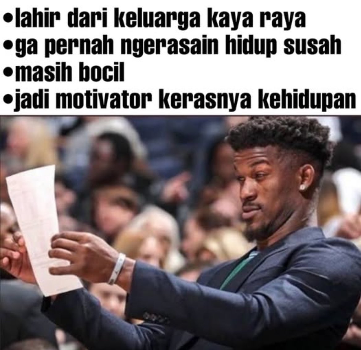 MemeComicIndo's tweet image. Mirip pleciden