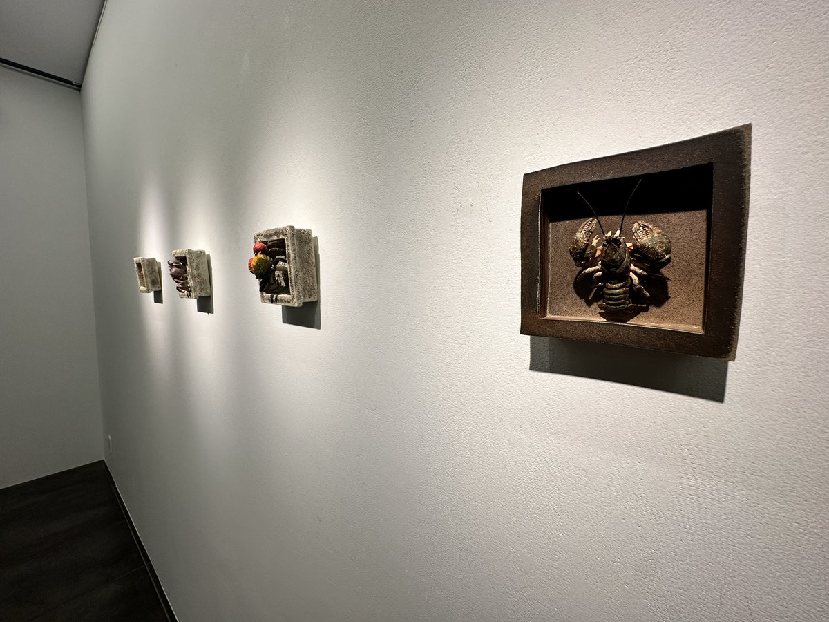 official_shiki's tweet image. YouTubeにもご出演いただきました、陶芸家 岡村さん(@0kam)の個展へ!
現物から感じる手作業のぬくもりと色彩へのこだわりを感じれます🤲
さらに驚くべきギミックも生で…😳
📅7/28(月)まで
📍新宿高島屋 美術画廊
岡村さんご出演のYouTubeはこちら→youtu.be/UYD2eajmBk0