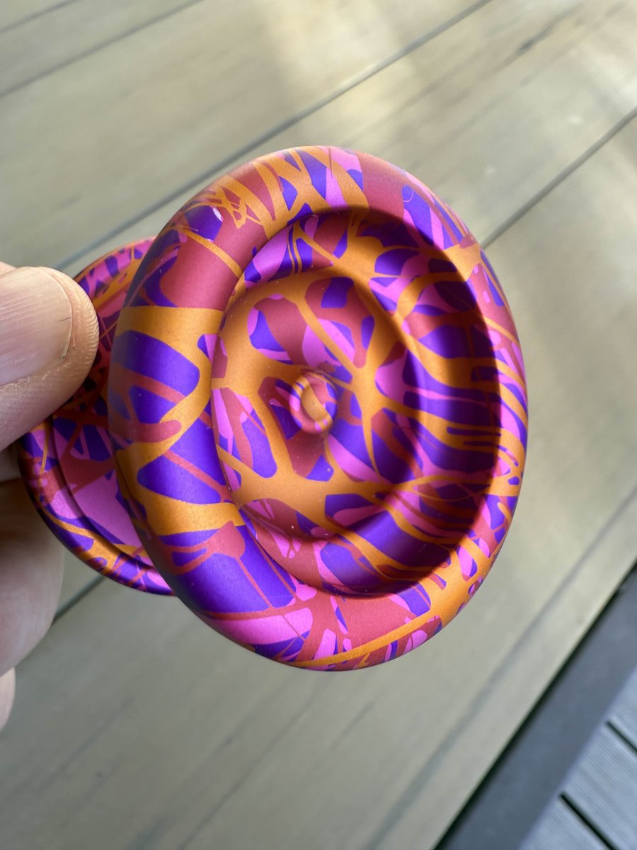 Hands up if you'd love this in your collection. Pic shared by #MonkeyfingeRDesign Zoo Member Graandpa #MFDyoyo #yoyo