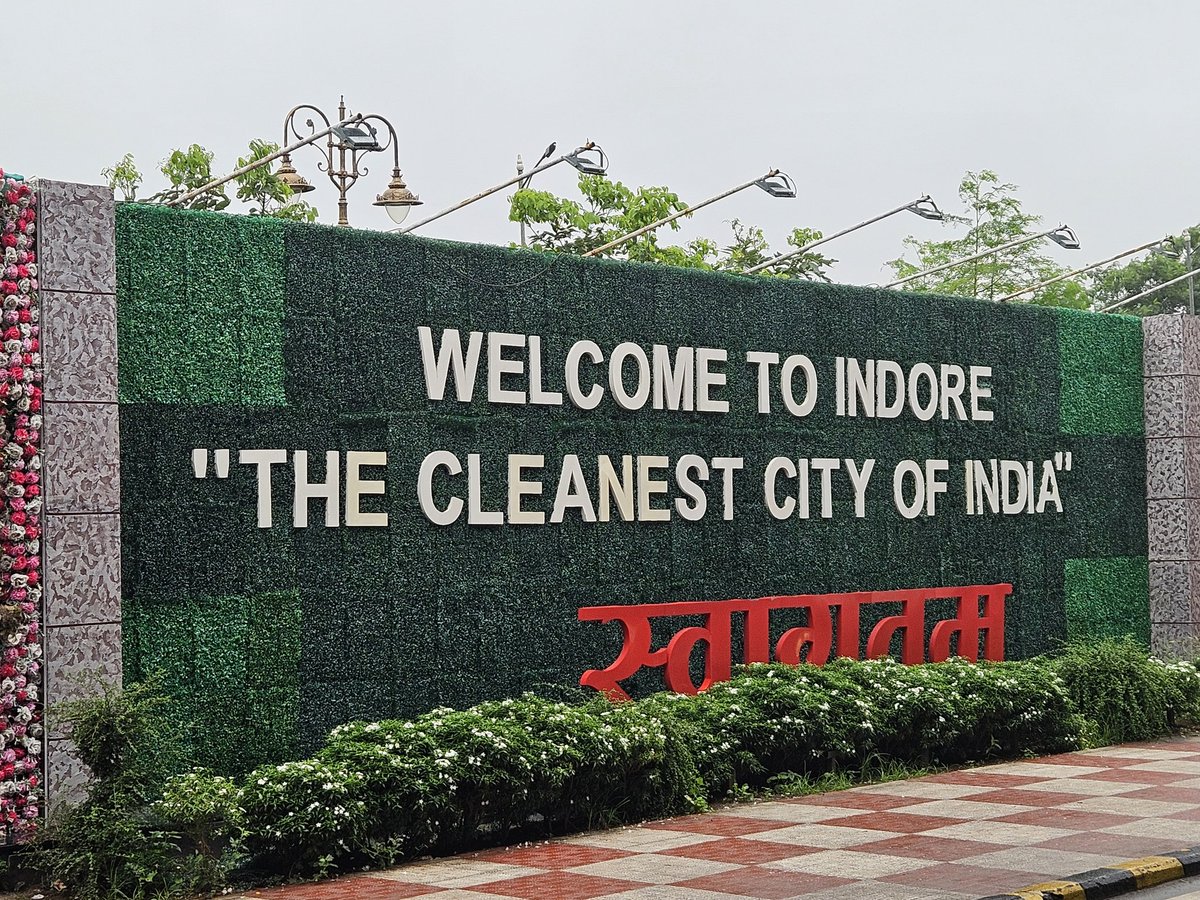 Prof. Anil D'Cruz (@docdcruz) on Twitter photo And the rains have added to the effect. The city truly looks beautiful. #swachhbharat <a href="/CMMadhyaPradesh/">Chief Minister, MP</a> And the rains have added to the effect. The city truly looks beautiful. #swachhbharat <a href="/CMMadhyaPradesh/">Chief Minister, MP</a>