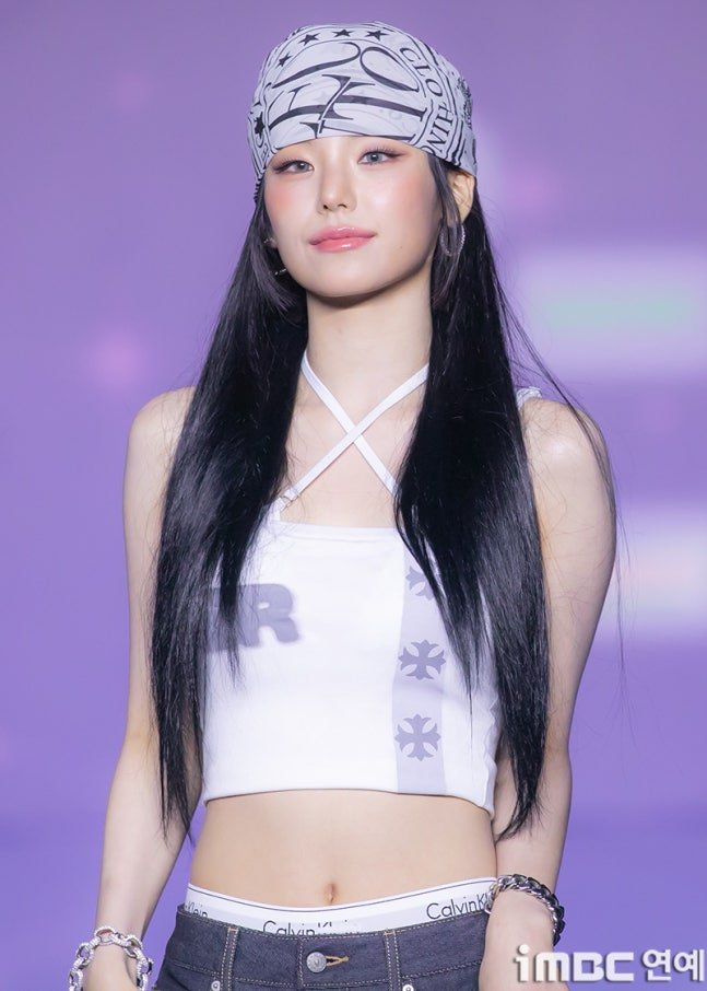 KVerselife's tweet image. #YEJI of #ITZY at the 2025 SBS Gayo Daejeon Summer Blue Carpet