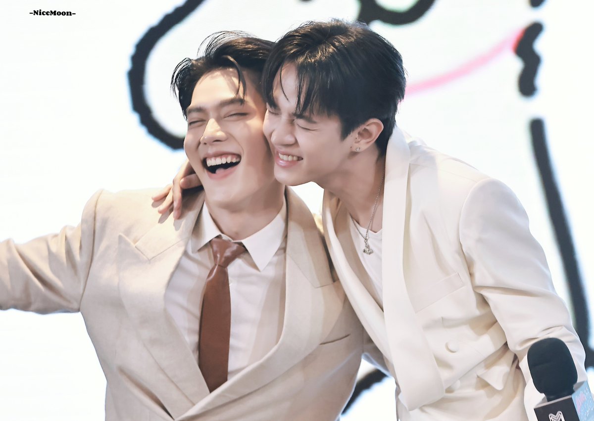 Nicemoon_0827's tweet image. 🫶🏻🫶🏻

#GunnerNice 
#Gunnernsk #Niceboripat
@natsakan_c @niceboripat