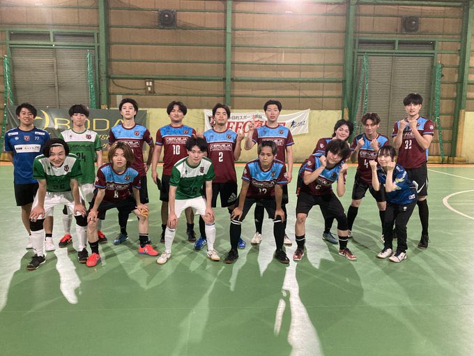 【U-23日記📚】

CFL 1部
vs順天堂大学フットサル部GAZIL

1st 2-1
2nd 1-2
total 3-3

〜得点者〜
小野、中垣、橋本

新チームになり初の勝点1。
この勝点1を意味のあるものに出来るように引き続き頑張ります💪
