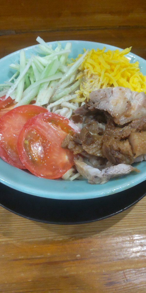 C_oyaji's tweet image. 冷やし中華はじめてました。

一旦終了。
今日これでヤメでもええけどな。