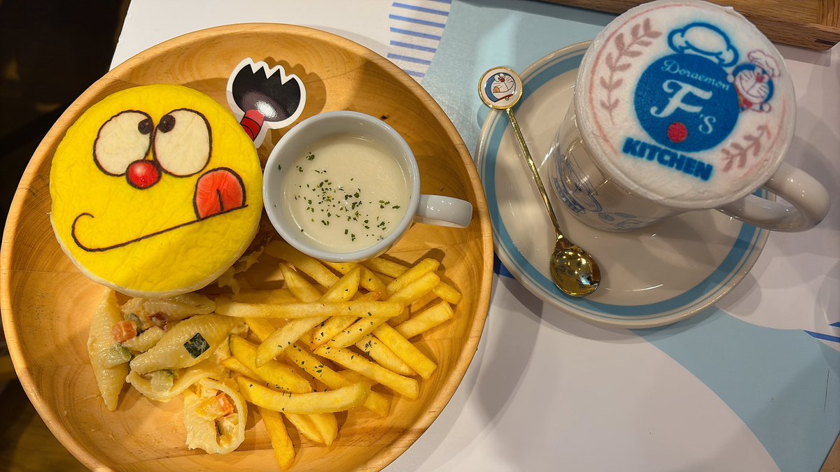 te_ru03's tweet image. ジャンルを跨いだヲタ活してきた✨