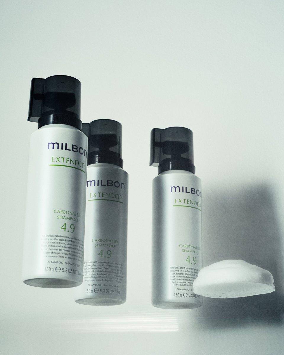 milbon_FYB_MAG's tweet image. ヘアカラー後の髪と地肌のニオイが気になる方に💡#ミルボン カーボネイティッドシャンプーは、カラー後の髪と地肌をケアする炭酸泡シャンプー。ヘアカラーによってアルカリに傾いた髪と地肌を弱酸性へ導き、濃密泡でマイルドに洗い上げます✨カラー後の不快感にお悩みの方はぜひお試しください☺️