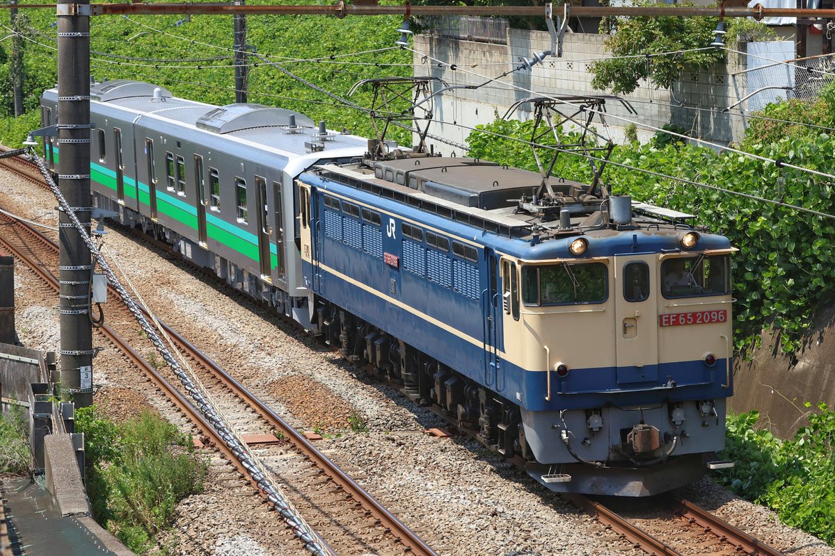 2025/07/26
9867レ
EF65 2096+HB-E220系甲種