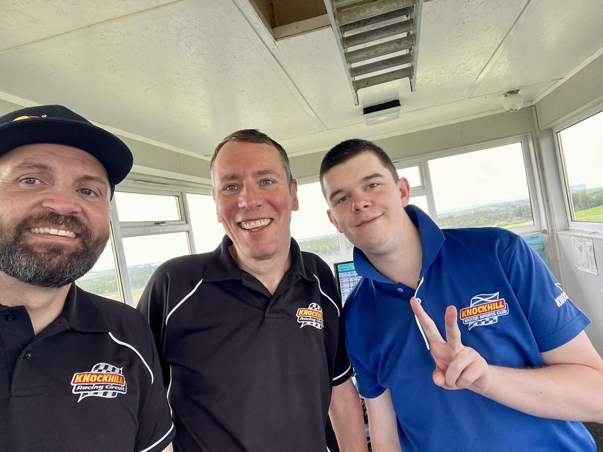 GeeThirtythree's tweet image. The A team ready for round 3 at Knockhill. Reverse direction. 

Listen in knockhill.com/events/knockhi…

@krcircuit @chrishosie1  @KennyEdwards39