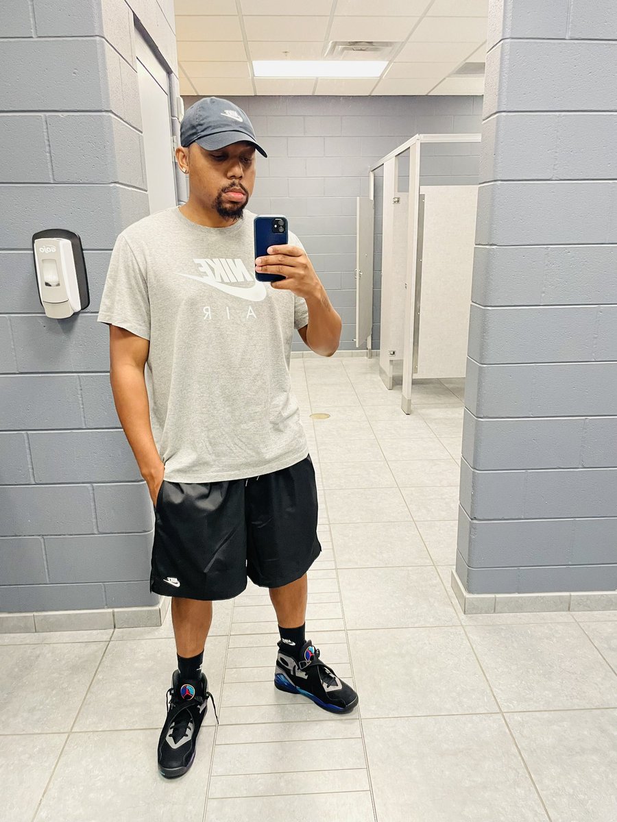 SEMISIX's tweet image. NIKE 1993