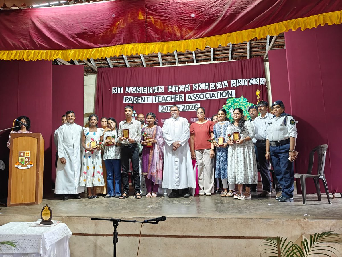ASI Bashir Mulla of Traffic cell Anjuna  conducted Road Safety Awareness Program on the occasion of Parents Teachers Association Anual Meeting at St Joseph High School, Arpora, Goa 300 Parents and 30 Teachers were present.