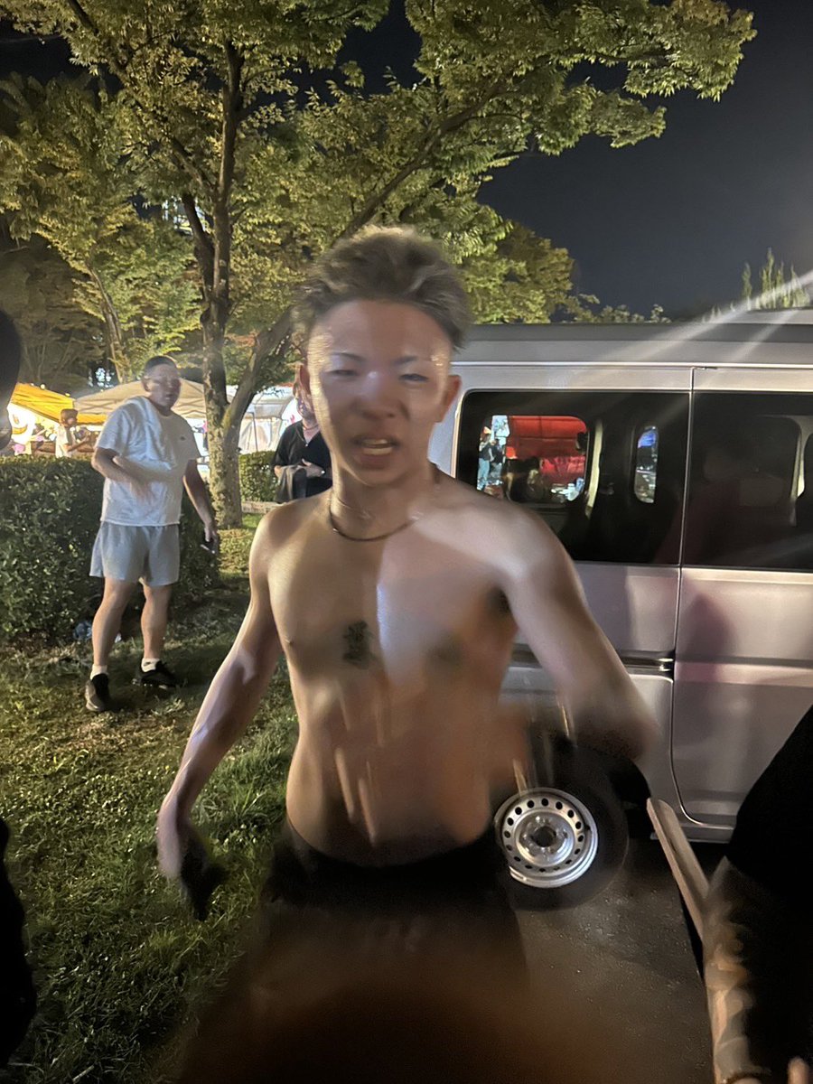 こんな投稿すみません

ジョリーが今大阪の祭りでダル絡みされて
いきなり催涙スプレーかけられたらしい
大阪でこの人間知ってる人DMで連絡ください。絶対に許さん #DesafioDelSigloXXI #TemptationIsland #JossGawin #NuNew #cambodiaopenedfirefirst #Mafin #RutoMustGo #RutoMustGo #FreenBecky