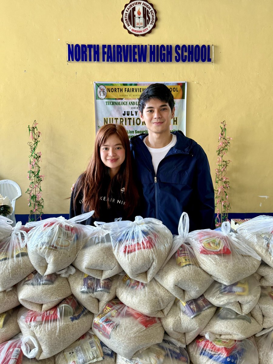 BIANCADEVERA0FC's tweet image. LOOK: DUSTBIAnihan is Alive! 🤲
In the spirit of giving back to the community through meaningful relief operation, Ninangs of DustBia organized a volunteerism activity with local organizations at Tulyahan River, with Bianca De Vera and Dustin Yu.
Thank you so much for…