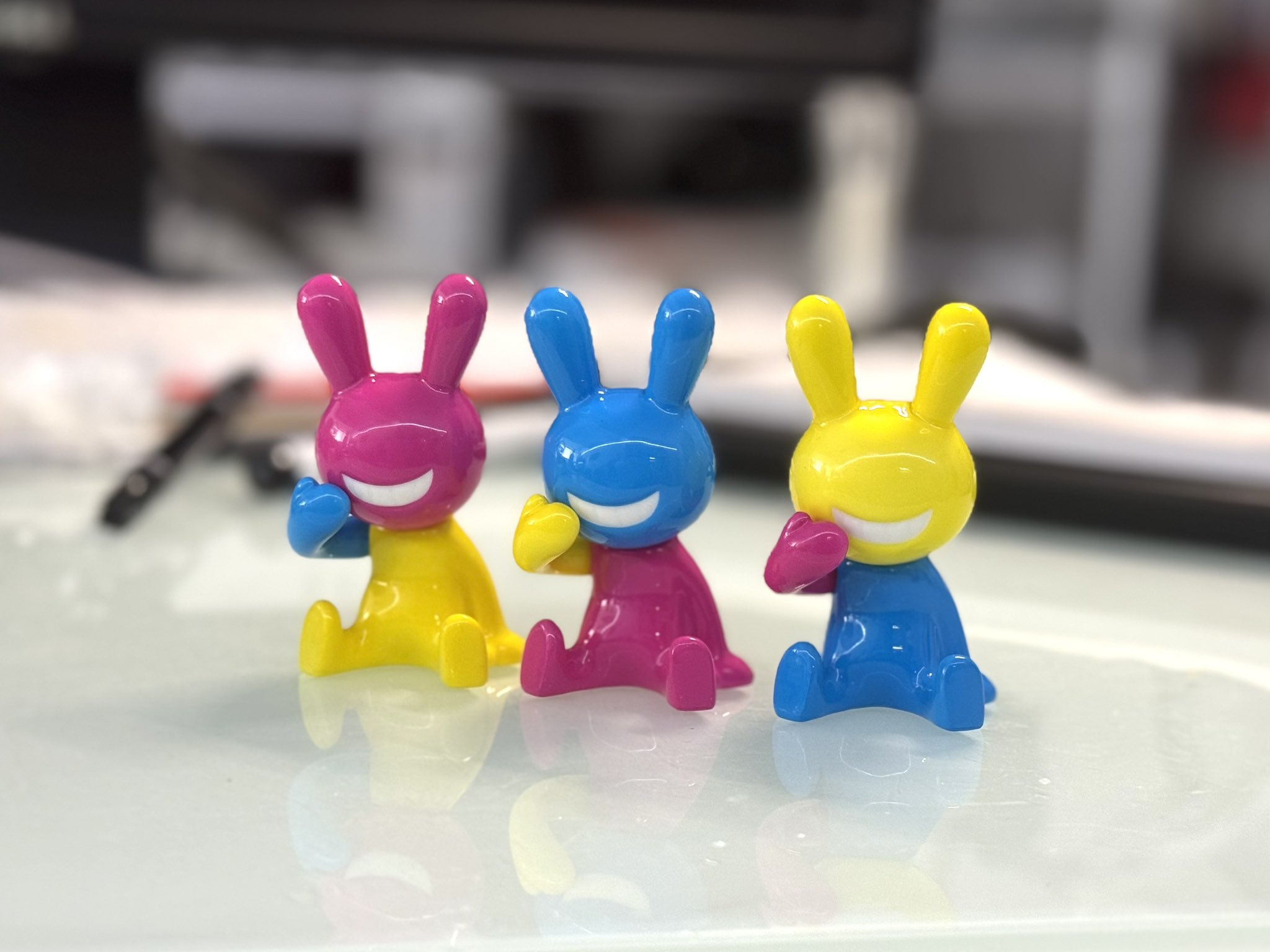 BLACKRABBiT クリアーバージョン　ブラックラビット　初期　蛍光ピンク BLACK RABBiT 6 - スタジオソータ公式 | アートフィギュアの製造