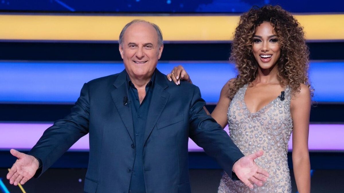 yosoyelfanal's tweet image. NEANCHE IL VENERDI FERMA LO ZIO!
#LaRuotadellaFortuna domina anche ieri l'access prime time con il 24,5% di share
#AscoltiTv