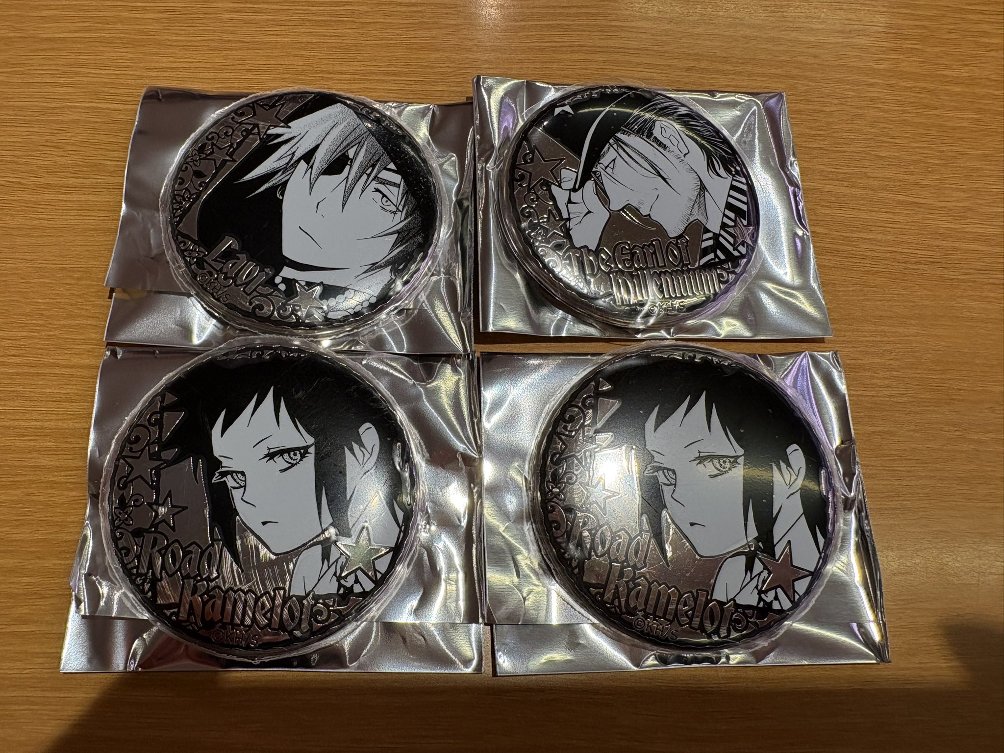 D.Gray-man 白銀缶バッジ アレン 3点セット ☆ D.Gray-man 白銀缶バッジコレクション アレン・ウォーカー