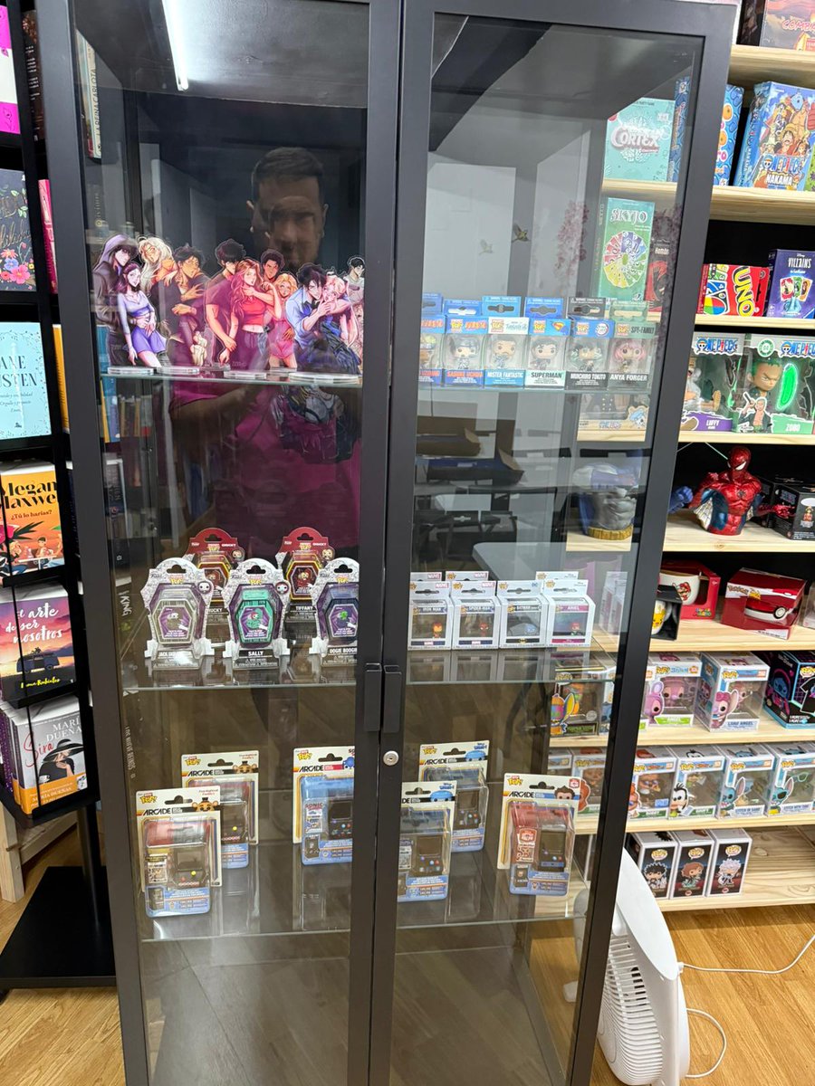 En el grupo de Telegram y WhatsApp he adelantado unos DESCUENTAZOS que saldrán la semana que viene 👀

t.me/ikigaicomics