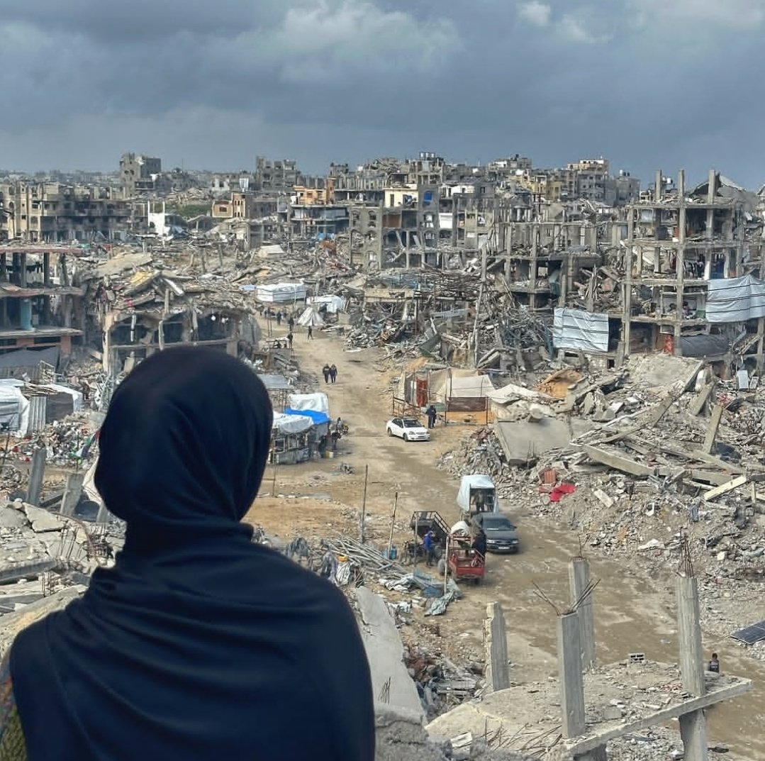 w_ael1so's tweet image. WE AIN’T JUST NUMBERS!
Feels like the world forgot about us… like nobody even cares no more.
The bombs hit harder every day — & hunger’s eating me alive.
I’m not begging for luxury… just some flour & sugar to survive. That’s it.
If u can help, pls do🙏
gofund.me/a6672651