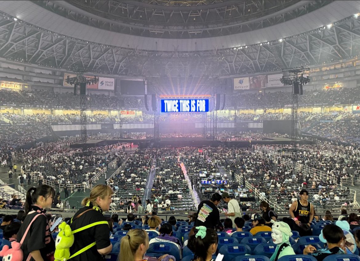 TWICE うちわ バラ売り可能 TWICE うちわ 商品詳細ページ | ONCE JAPAN